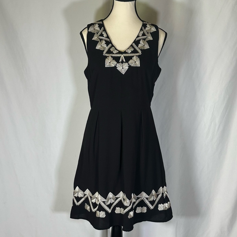 Wish • Black Dress Tribal Embroidery Women’s Size M